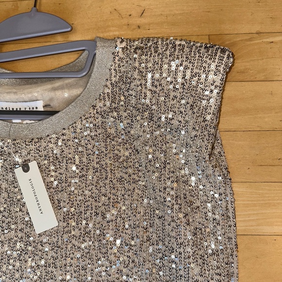 NWT Anthropologie Endless Rose Sleeveless Shoulder-Pad Sequin Top, XL, GP1489 - Picture 7 of 10